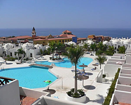 Zwembad in Ocean Garden